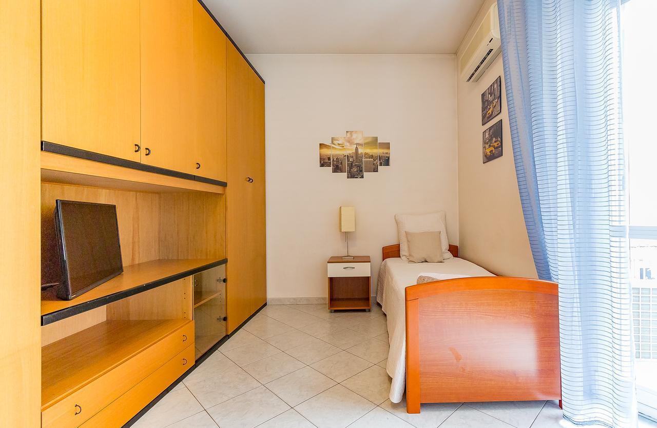 Alessia'S Flat- Darsena Porta Genova M2 Apartment Milan Exterior photo